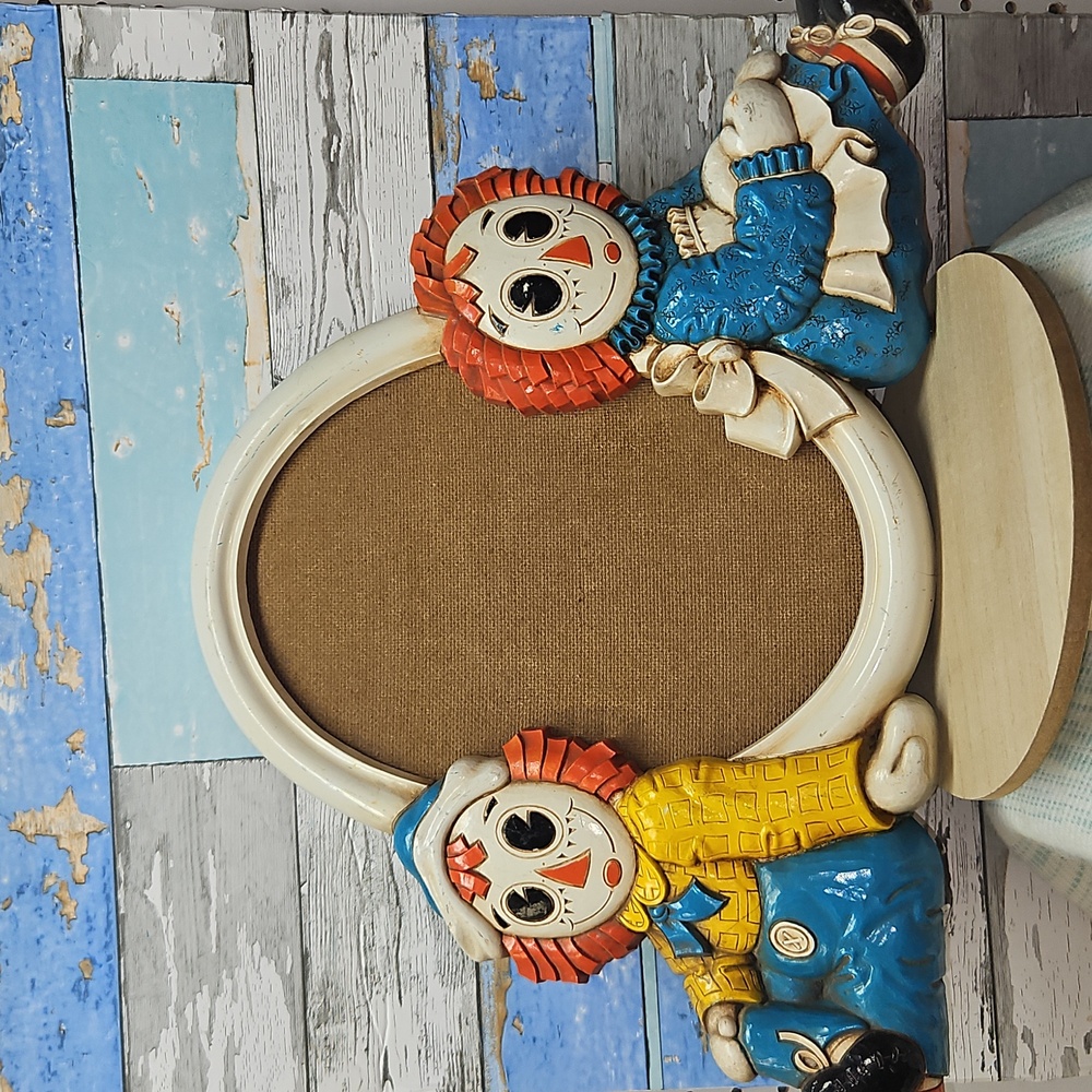 VIntage Raggedy Ann and Andy picture frame & Raggedy Ann Solo